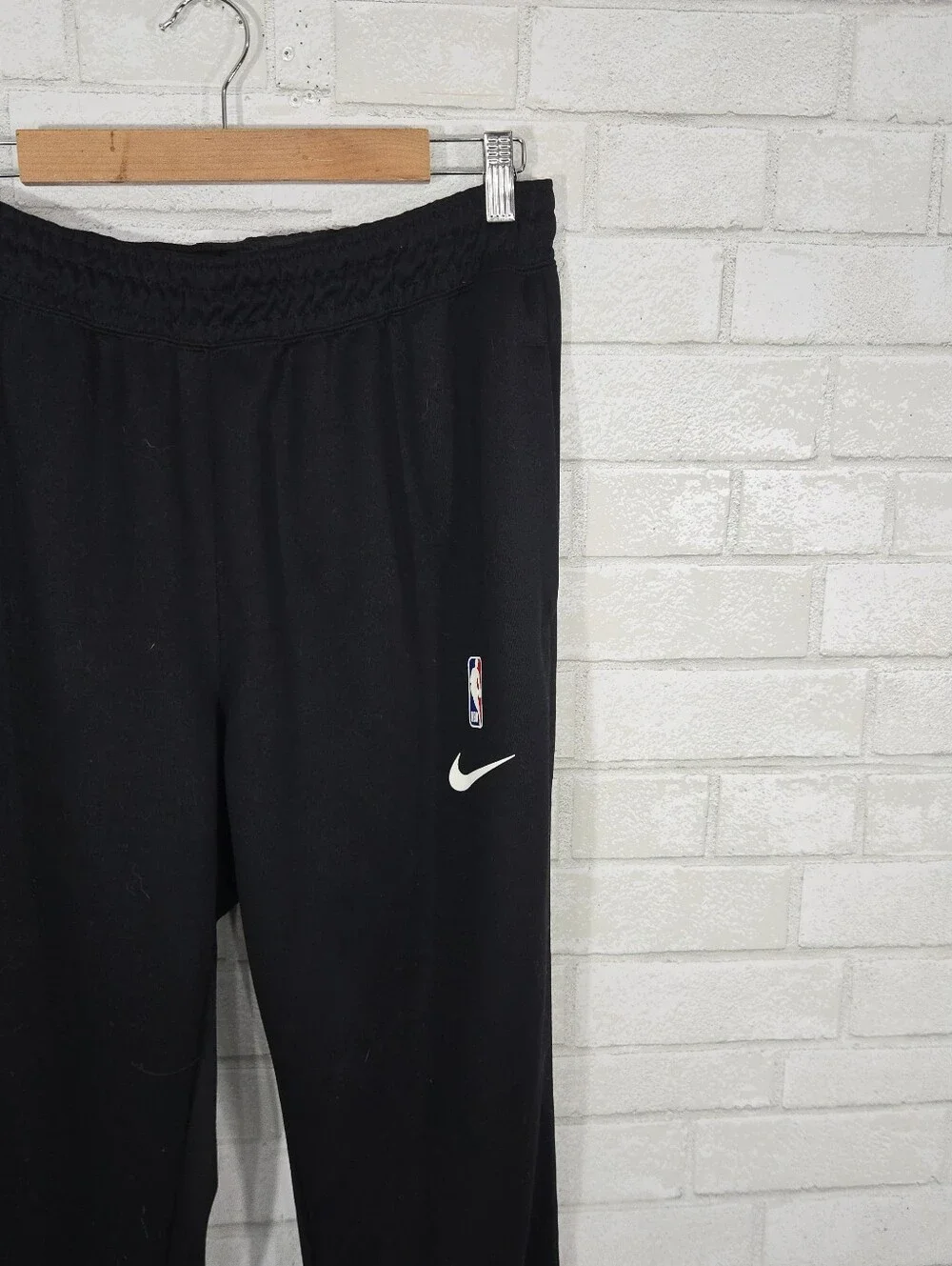 NBA Nike Milwaukee Bucks black sweats